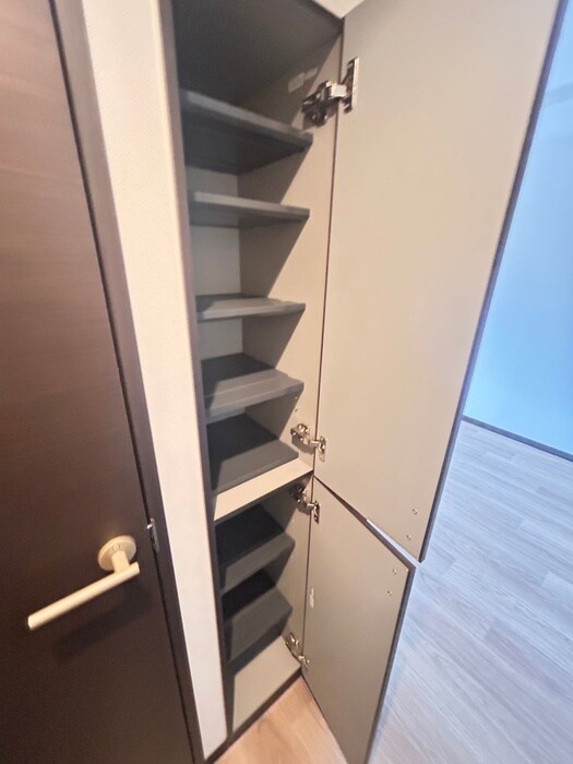 物件内観写真18　(靴箱)