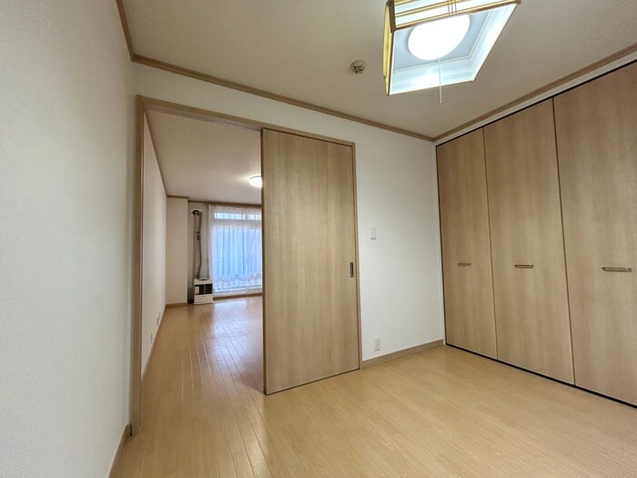 物件内観写真13　(居室)