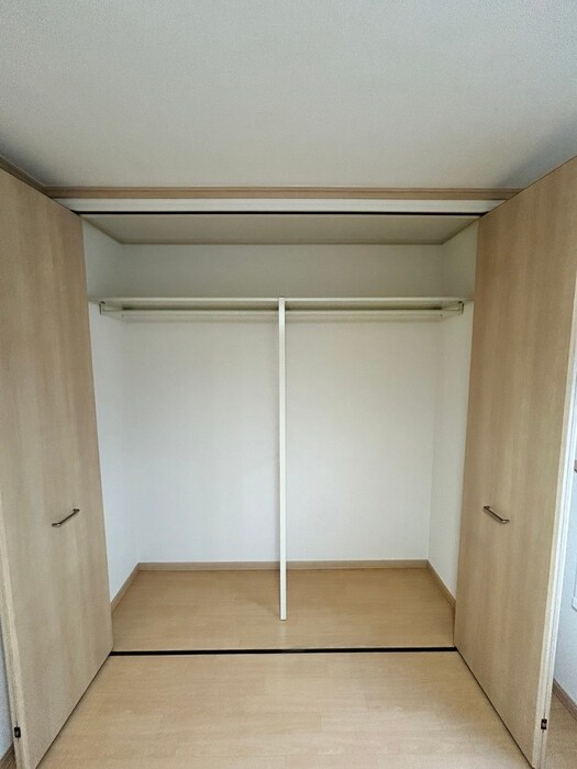 物件内観写真15　(収納)