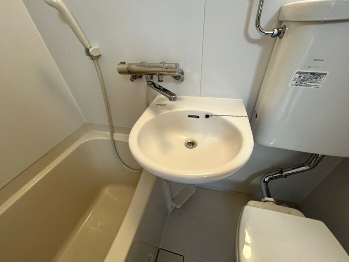 物件内観写真18　(洗面)