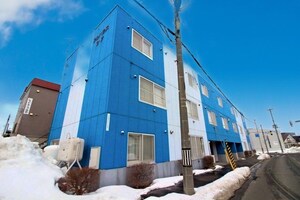 フルハウス３・７外観写真