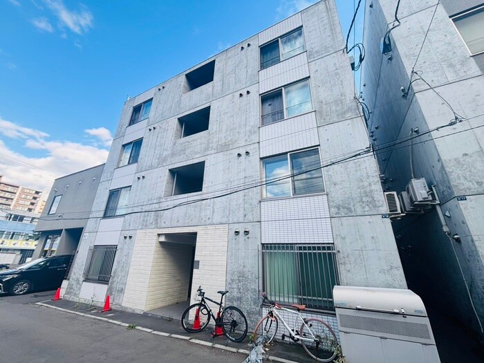 物件外観写真2　(外観写真)