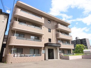 ラ・ぺジブルⅡ外観写真