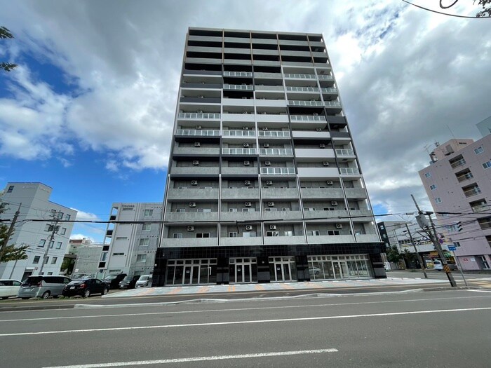 物件外観写真2　(外観写真)