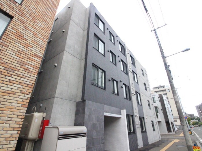 物件外観写真2　(外観写真)