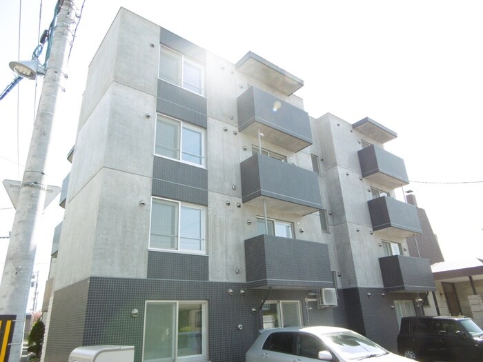 物件外観写真2　(外観写真)