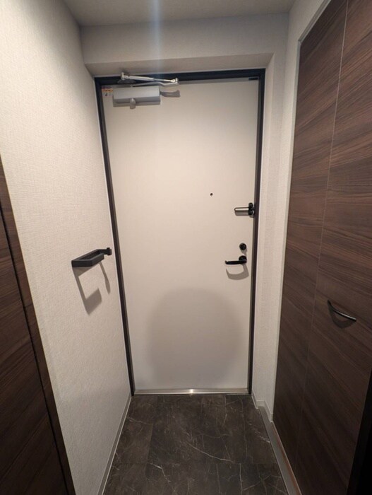 物件内観写真22　(玄関)