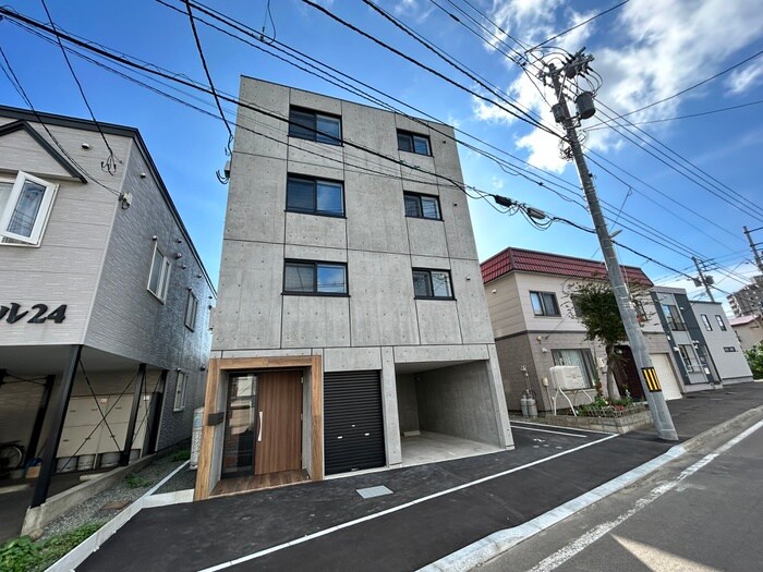 物件外観写真2　(外観写真)