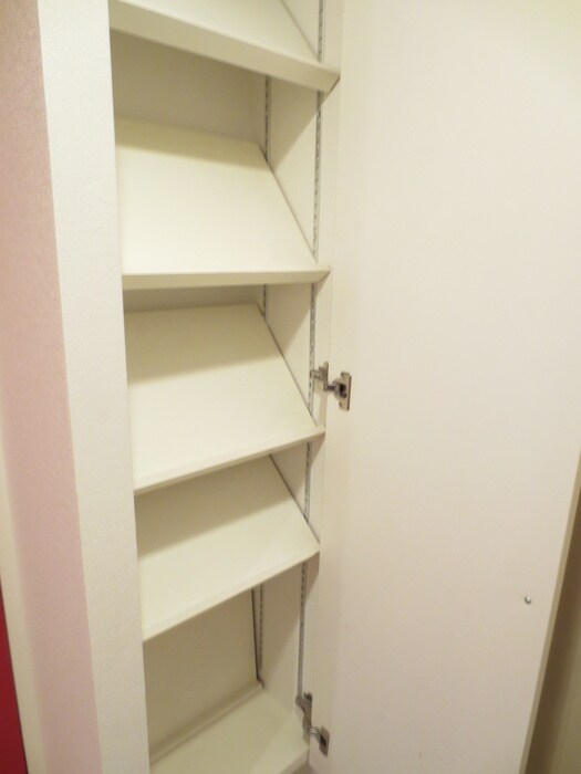 物件内観写真18　(靴箱)