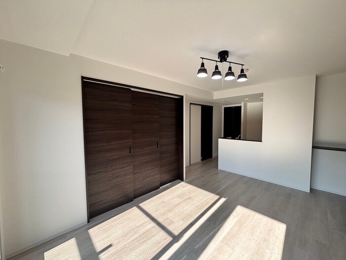 物件内観写真10　(居室)