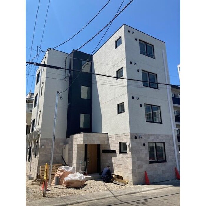 物件外観写真2　(外観写真)