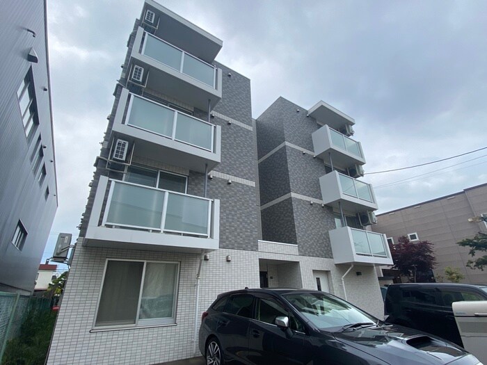 物件外観写真1　(外観写真)