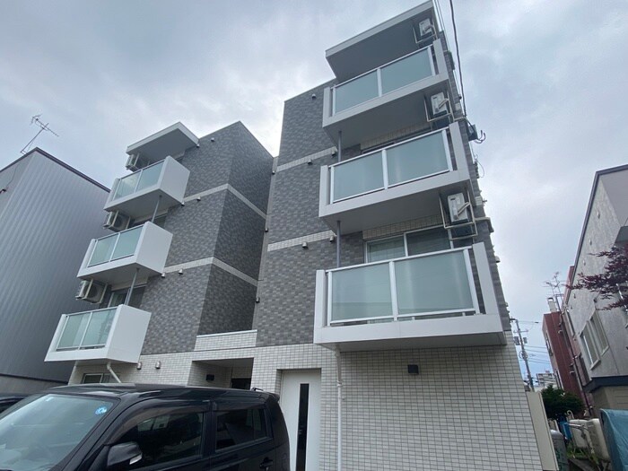 物件外観写真2　(外観写真)