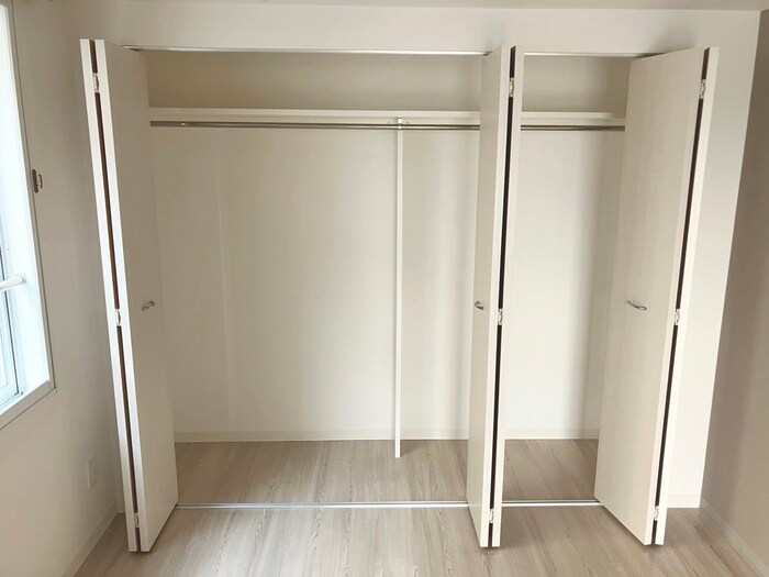 物件内観写真15　(収納)