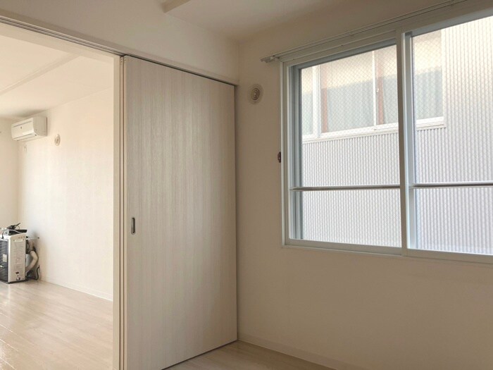 物件内観写真16　(居室)