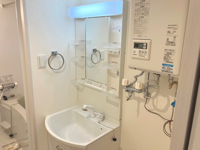 物件内観写真18　(洗面)