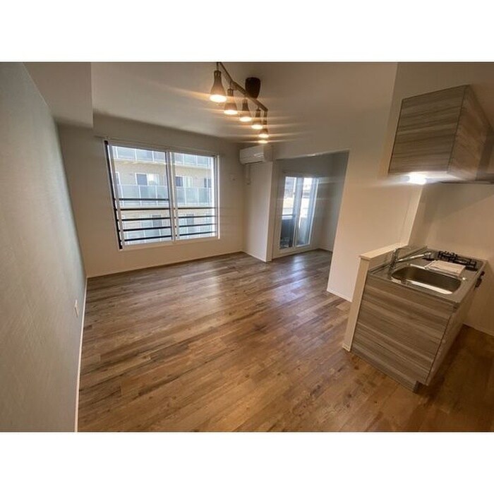 物件内観写真6　(居室)