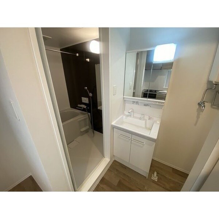 物件内観写真13　(洗面)