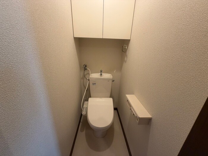 物件内観写真6　(トイレ)