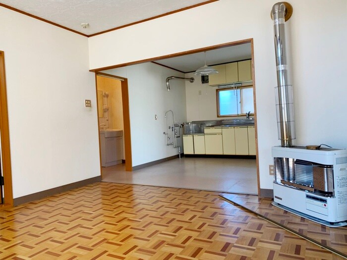 物件内観写真6　(居室)