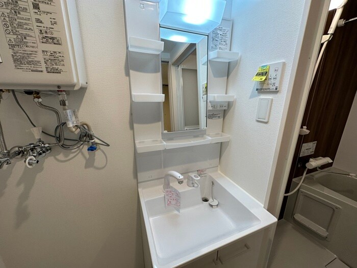 物件内観写真14　(洗面)