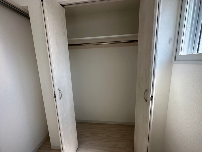 物件内観写真18　(収納)