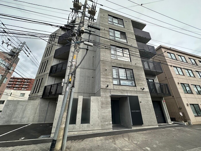 物件外観写真2　(外観写真)