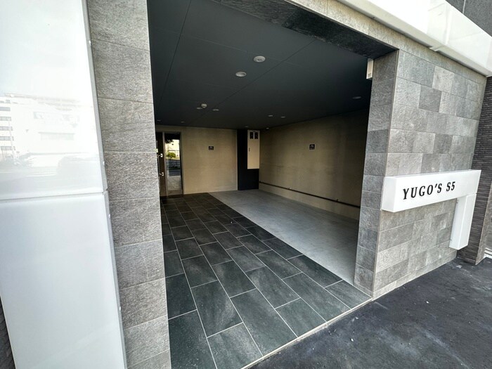 物件外観写真3　(駐輪場)