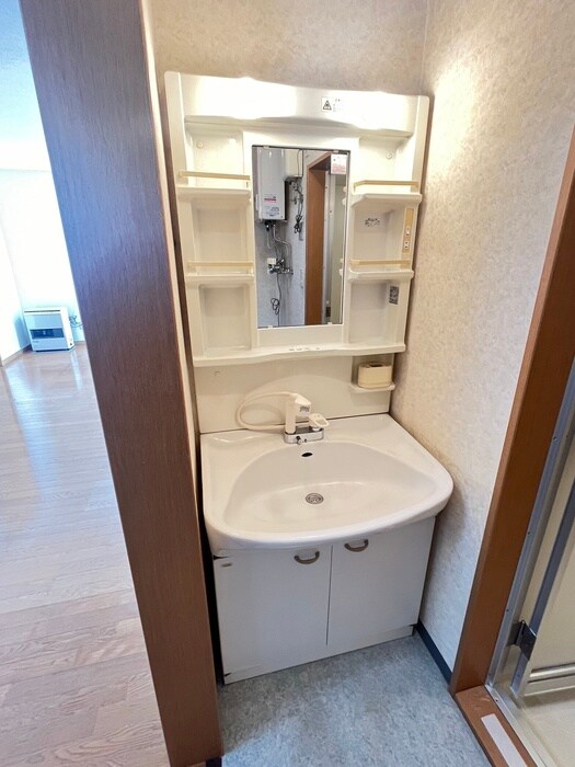 物件内観写真7　(洗面)