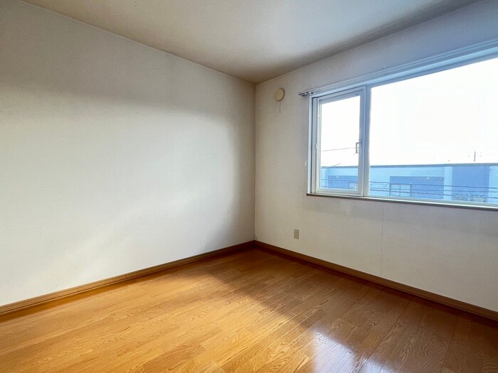 物件内観写真13　(居室)