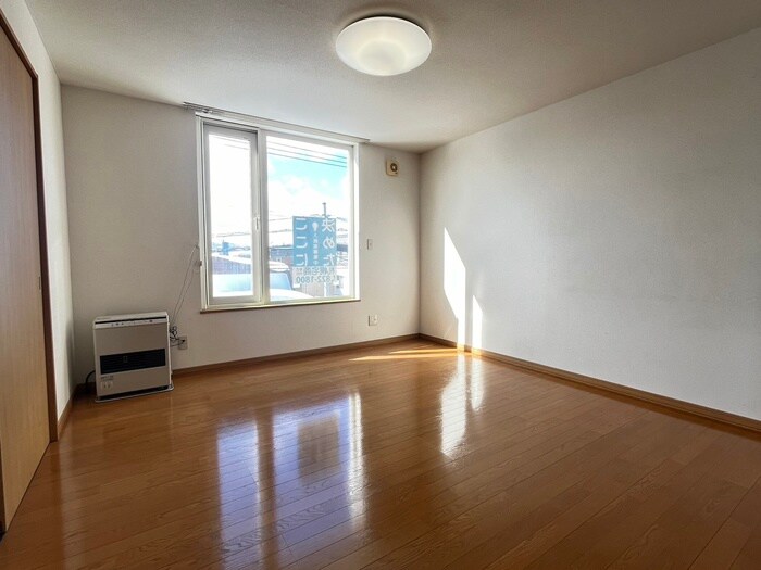 物件内観写真19　(居室)