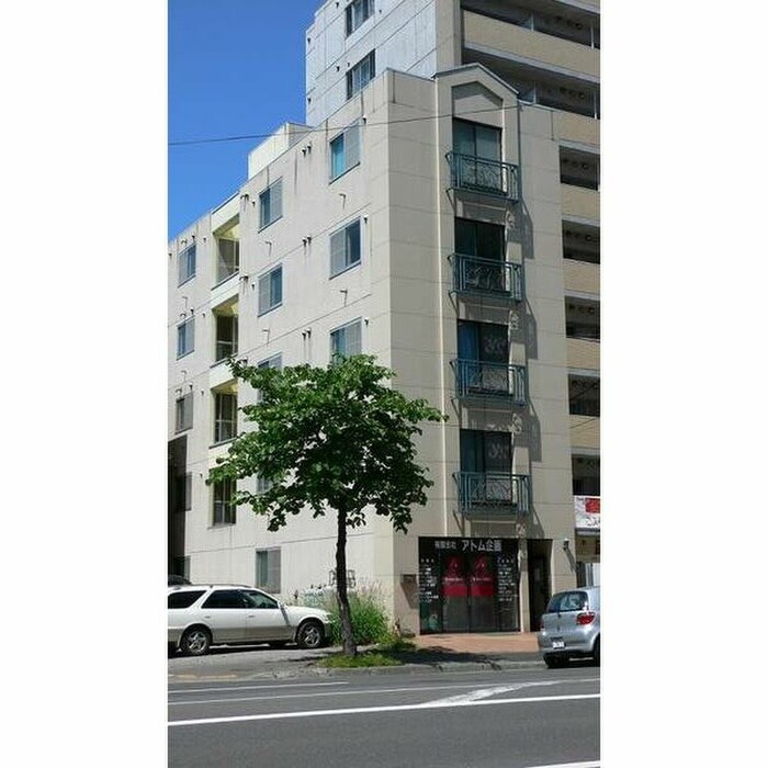 物件外観写真1　(外観写真)