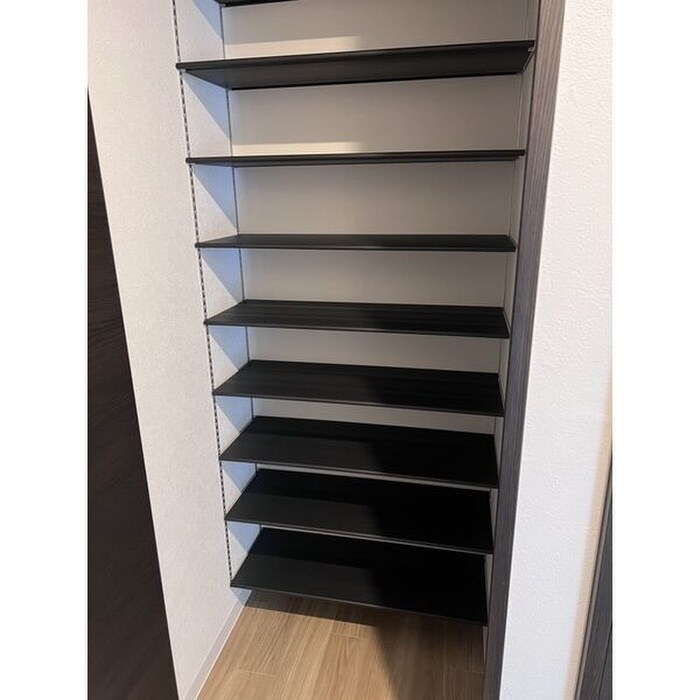 物件内観写真14　(靴箱)