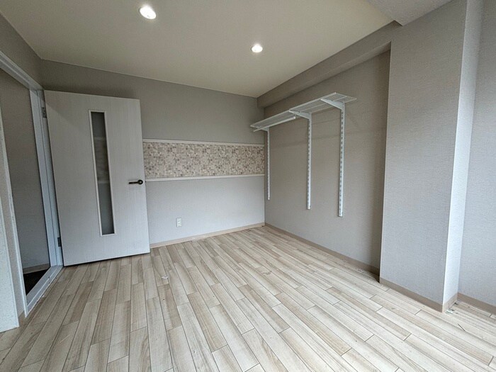 物件内観写真4　(居室)