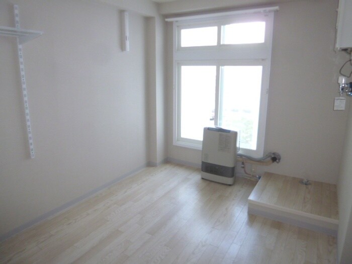 物件内観写真5　(居室)