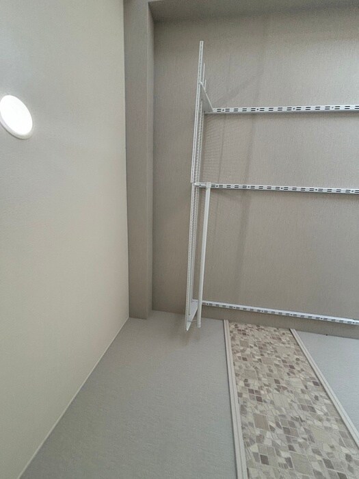 物件内観写真10　(廊下)