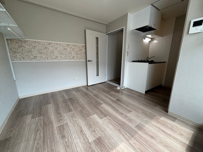 物件内観写真14　(居室)