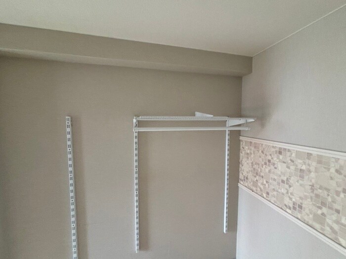 物件内観写真15　(収納)