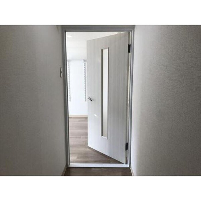 物件内観写真19　(居室)