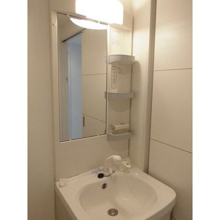 物件内観写真8　(洗面)