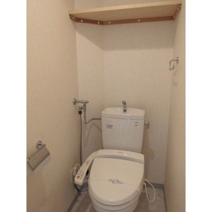 物件内観写真9　(トイレ)