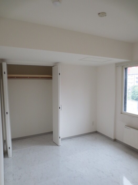 物件内観写真11　(居室)