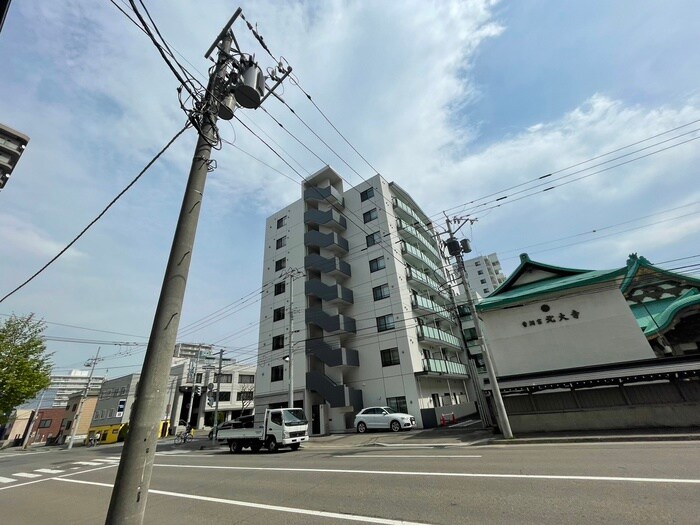 物件外観写真2　(外観写真)