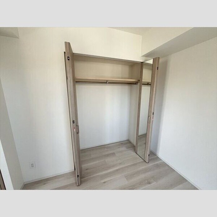 物件内観写真9　(収納)