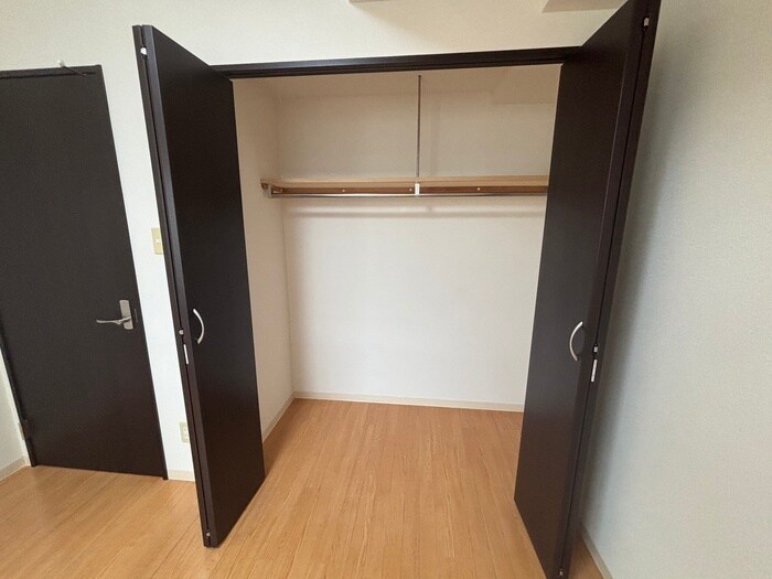 物件内観写真18　(収納)