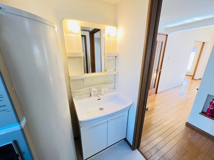 物件内観写真14　(洗面)