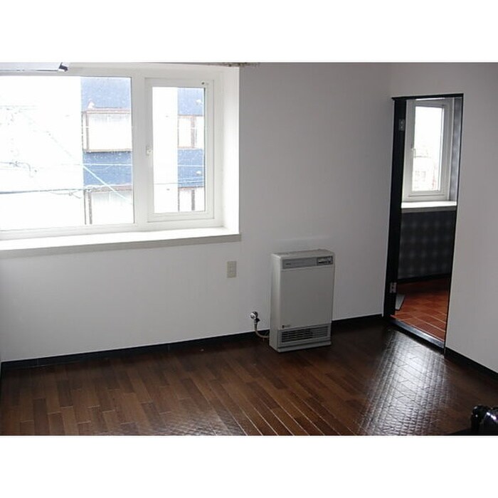 物件内観写真6　(居室)