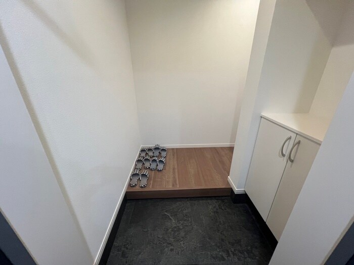 物件内観写真20　(玄関)
