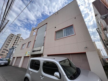 青柳マンション外観写真