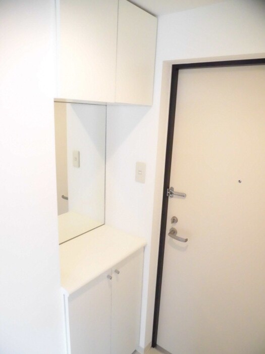 物件内観写真12　(靴箱)